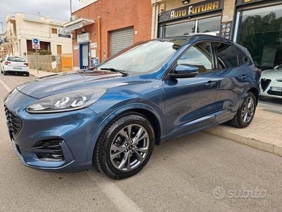 Usata Ford Kuga ST-Line 120 CV (88 kW) 2021 Blu SUV