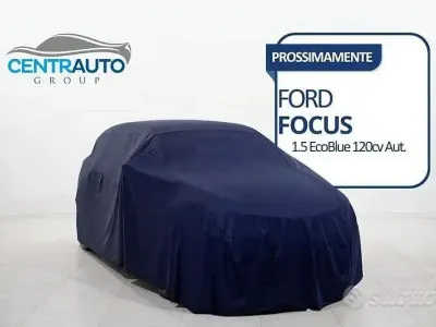 Usata Ford Focus ST-Line 120 CV (88 kW) 2021 Blu Berlina