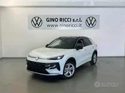 Nuova VW T-Roc Life 150 CV (110 kW) 2026 Bianco SUV
