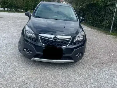 Usata Opel Mokka 131 CV (96 kW) 2014 Nero SUV