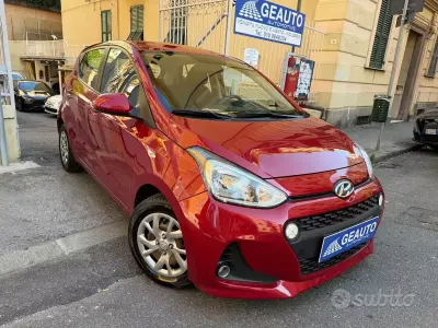 Usata Hyundai i10 66 CV (48 kW) 2018 Rosso Utilitaria