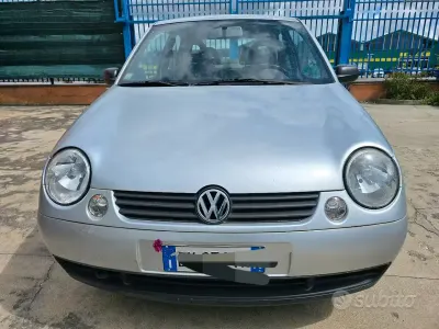 Usata VW Lupo 50 CV (36 kW) 2001 Grigio Utilitaria