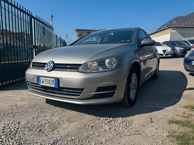 Usata VW Golf VII Comfortline 105 CV (77 kW) 2014 Grigio Berlina