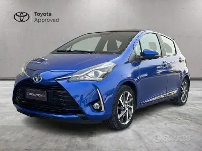 Usata Toyota Yaris Hybrid