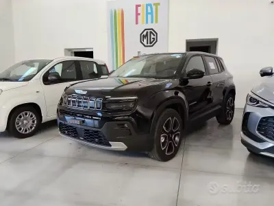 Nuova Jeep Avenger 101 CV (74 kW) 2026 Grigio SUV