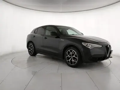 Usata Alfa Romeo Stelvio Executive 190 CV (139 kW) 2022 Nero SUV