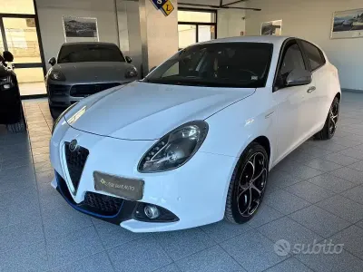 Occasion Alfa Romeo Giulietta Super 121 ch (88 kW) 2016 Blanc Citadine