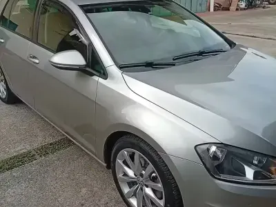 Usata VW Golf VII 110 CV (80 kW) 2017 Berlina