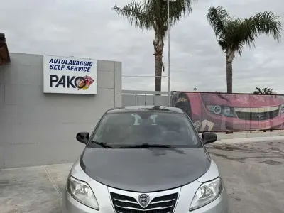 Usata Lancia Ypsilon Gold 69 CV (50 kW) 2013 Other Utilitaria