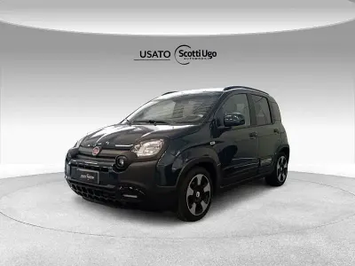 Usata Fiat Panda Cross 69 CV (50 kW) 2025 Verde Utilitaria