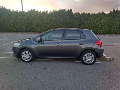 Usata Toyota Auris Sol 124 CV (91 kW) 2008 Grigio Berlina