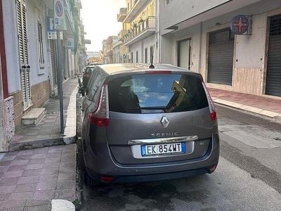 Usata Renault Grand Scénic III 150 CV (110 kW) 2012 Grigio Monovolume