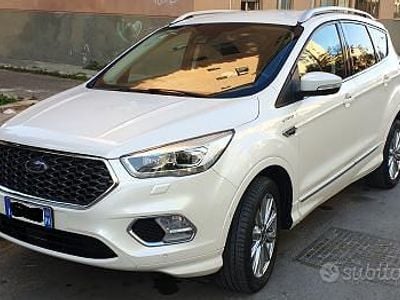 Usata Ford Kuga Vignale 150 CV (110 kW) 2018 Bianco SUV