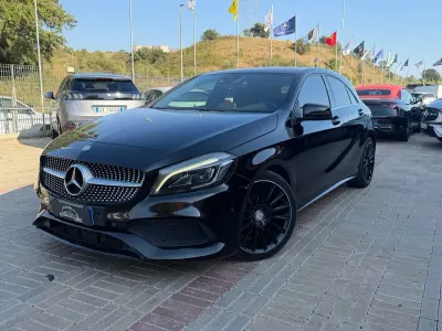 Usata Mercedes A180 Premium 109 CV (80 kW) 2016 Nero Utilitaria