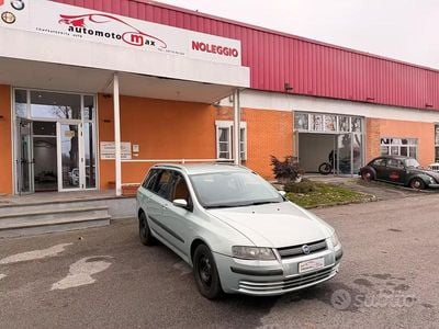Usata Fiat Stilo Dynamic 120 CV (88 kW) 2006 Verde Station wagon