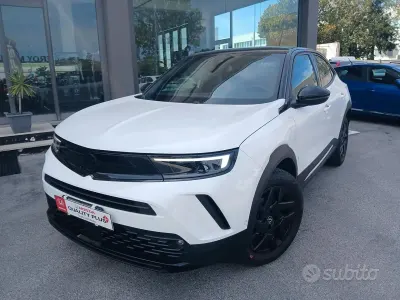 Usata Opel Mokka 110 CV (80 kW) 2023 Bianco SUV