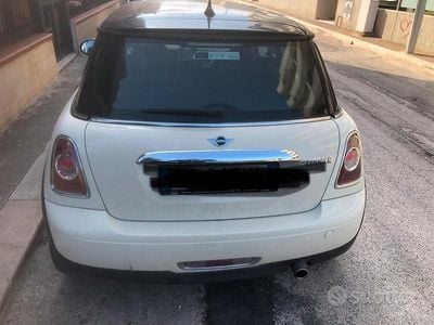 Bianco Usata 2011 Mini Cooper Utilitaria | 8000 €