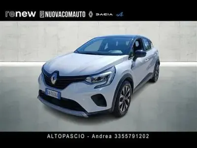 Usata Renault Captur Evolution 145 CV (106 kW) 2023 Bianco SUV