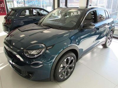 Verde mare tetto nero Nuova 2025 Fiat 600 La Prima SUV | 25.490 €
