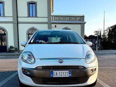 Usata Fiat Punto Evo Active 69 CV (50 kW) 2009 Bianco Utilitaria