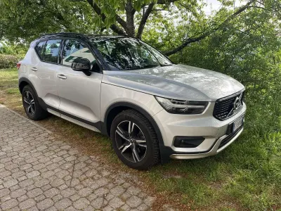 Usata Volvo XC40 R-Design 190 CV (139 kW) 2018 SUV