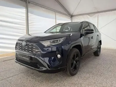 Usata Toyota RAV4 Hybrid Style 218 CV (160 kW) 2022 Deep blue met SUV
