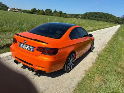 Usata BMW 330 245 CV (180 kW) 2008