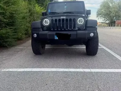Usata Jeep Wrangler Rubicon 2010 Nero SUV