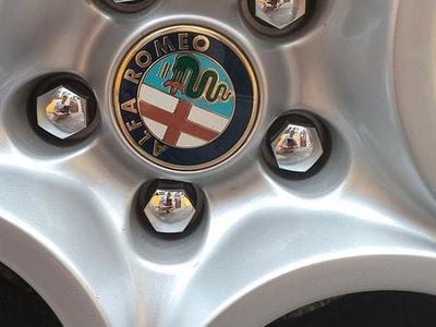Usata Alfa Romeo Giulietta Quadrifoglio Verde 240 CV (176 kW) 2010 Utilitaria