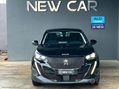 Używany Peugeot 2008 Active 131 KM (96 kW) 2021 Czarny SUV