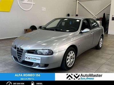 Usata Alfa Romeo 156 Progression 116 CV (85 kW) 2003 Argento Utilitaria