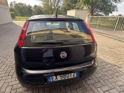 Nero Usata 2014 Fiat Grande Punto Utilitaria | 5300 € (Cara)