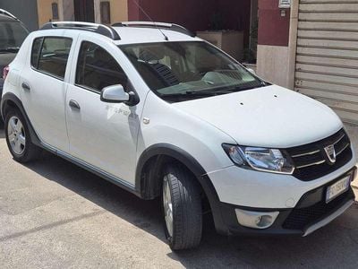 Usata Dacia Sandero Prestige 90 CV (66 kW) 2016 Bianco Berlina