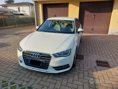 Usata Audi A3 Ambition 105 CV (77 kW) 2014 Bianco Berlina