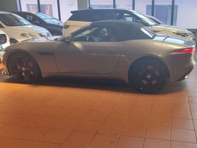 Usata Jaguar F-Type First Edition 300 CV (220 kW) 2020 Argento Cabrio