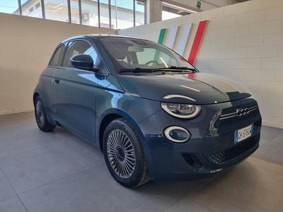 Occasion Fiat 500e La Prima 42 kW (58 PK) 2021 Blauw Hatchback