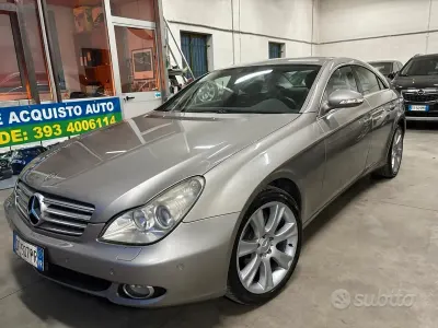 Occasion Mercedes CLS320 224 ch (164 kW) 2007 Gris Berline