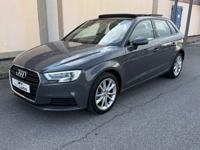 Begagnad Audi A3 Sport 116 HK (85 kW) 2017 Grå Sedan