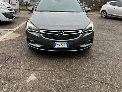 Usata Opel Astra 110 CV (80 kW) 2019 Grigio Berlina