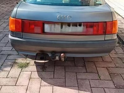 Usata Audi 80 110 CV (80 kW) 1991 Grigio Berlina