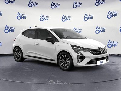 Nuova Renault Clio V Evolution 101 CV (74 kW) 2025 Nero Berlina