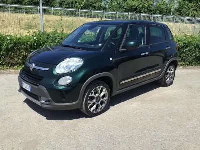 Usado Fiat 500L Trekking 95 CV (69 kW) 2016 Verde Monovolumen