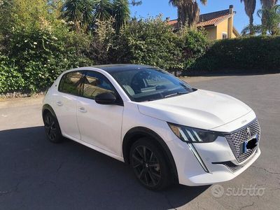 usata Peugeot e-208 208 motore elettrico 136 CV 5 porte GT