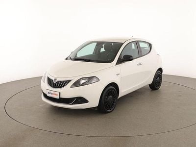 Usata Lancia Ypsilon Silver 69 CV (50 kW) 2022 Bianco Utilitaria
