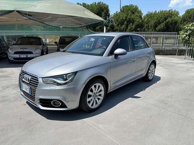 Usata Audi A1 Sportback 90 CV (66 kW) 2014 Argento Utilitaria