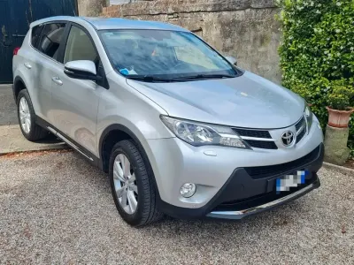Usata Toyota RAV4 2014 Grigio SUV