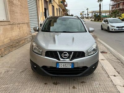 Usata Nissan Qashqai N-TEC 150 CV (110 kW) 2011 Grigio SUV