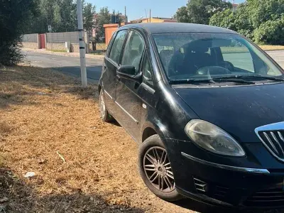 Usata Lancia Musa 95 CV (69 kW) 2011 Monovolume