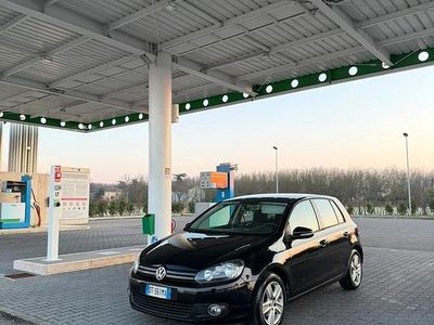 Usata VW Golf VI Trendline 110 CV (80 kW) 2009 Nero Utilitaria