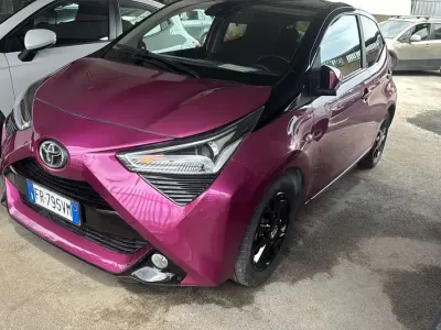 Usata Toyota Aygo X-Black 69 CV (50 kW) 2018 Other Utilitaria